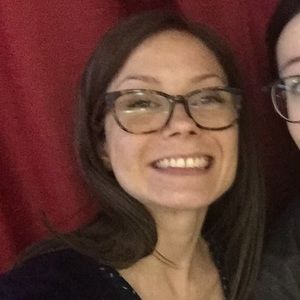 Meet your Posher, Angela